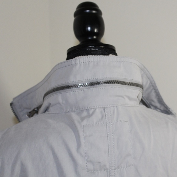 Mossimo Supply CO, Water Resistant gray jacket Zip- button down Light weight - Picture 5 of 8